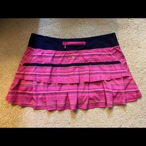 Lululemon pacesetter skirt, sz 10